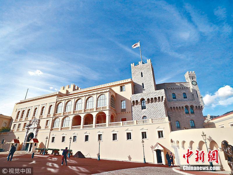 尼斯风光无限，努力追赶领先的对手